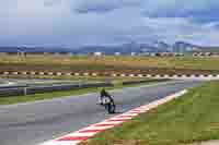 cadwell-no-limits-trackday;cadwell-park;cadwell-park-photographs;cadwell-trackday-photographs;enduro-digital-images;event-digital-images;eventdigitalimages;navarra;no-limits-trackdays;peter-wileman-photography;racing-digital-images;trackday-digital-images;trackday-photos